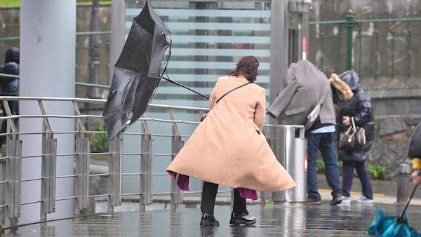 Dépression Aitor : Alerte orange, tempêtes et fortes pluies sur plusieurs départements