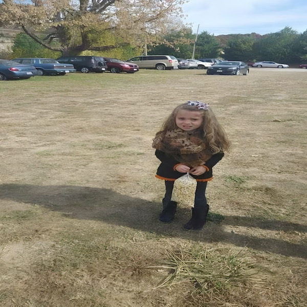 L'image d'une fille avec un sac de pop-corn a dérouté tout Internet