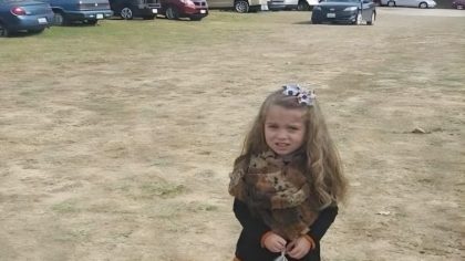 L'image d'une fille avec un sac de pop-corn a dérouté tout Internet