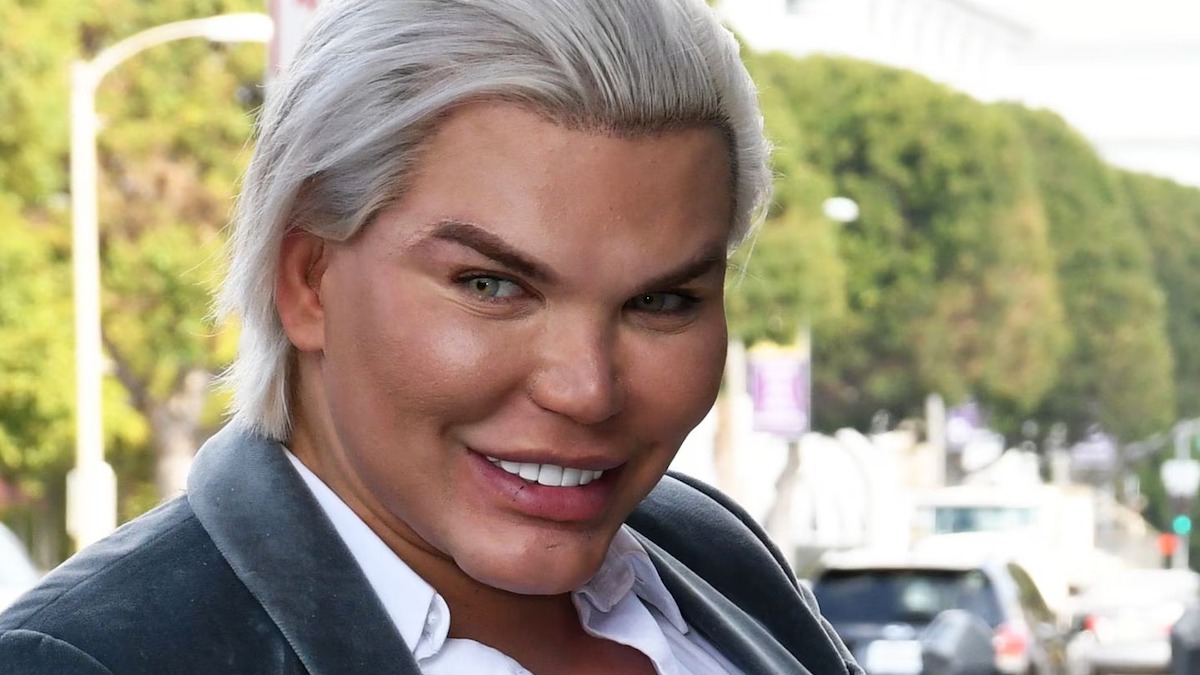 Rodrigo Alves : découvrez la transformation du "Ken humain" en Barbie