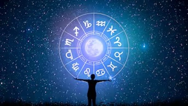 4 signes astrologiques auront de l'argent entre les mains avec l'arrivée de la lune décroissante