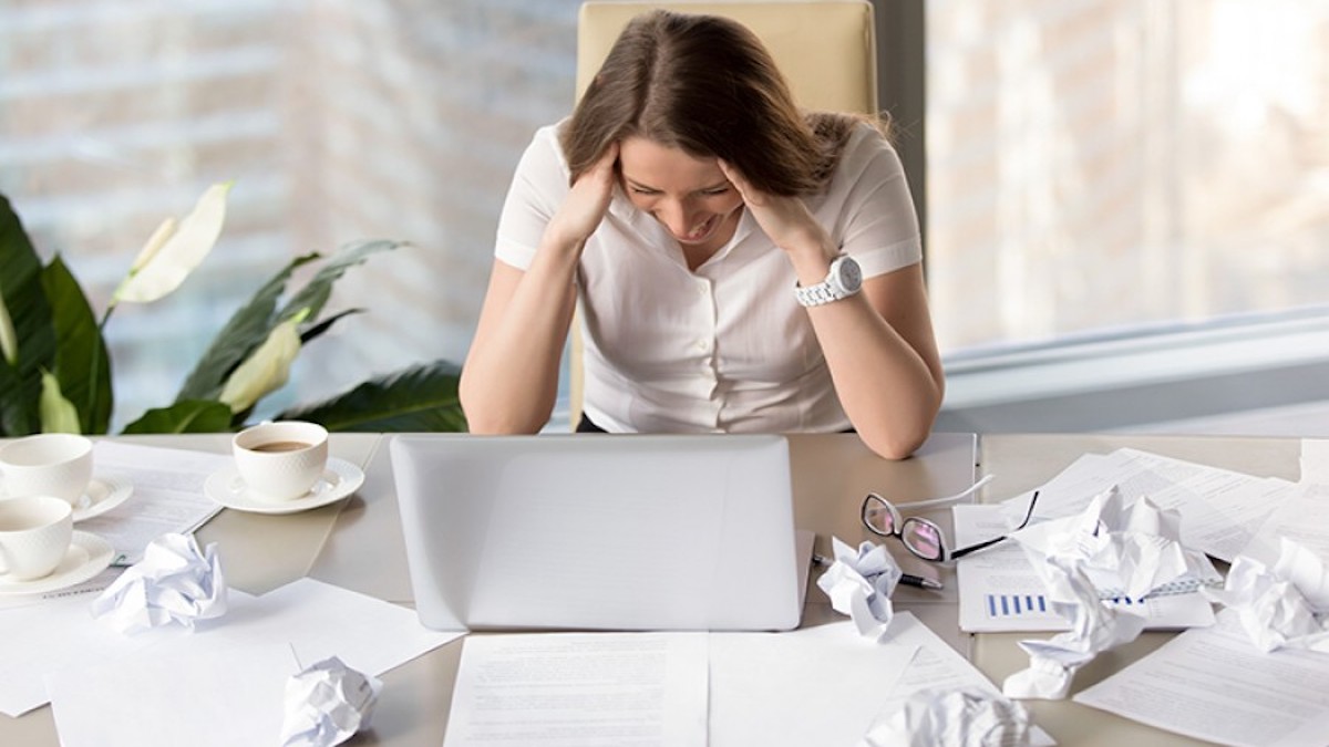 Burn-out : les signaux d'alarme à ne pas ignorer qui devraient vous alerter de suite