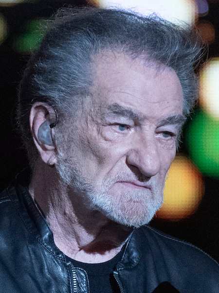 Eddy Mitchell : l'exceptionnelle star qui reposera à ses côtés