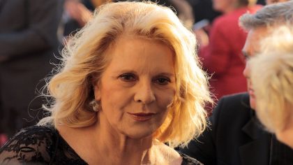 “Excuses touchantes” : Sylvie Vartan s'exprime auprès de son fils David Hallyday