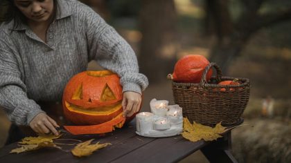 La réponse hilarante d’un voisin aux critiques sur la décoration d’Halloween est devenue virale !