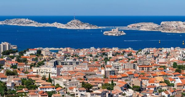 Marseille : un jeune suspect arrêté pour le meurtre d'un chauffeur VTC et incarcéré en attendant son procès