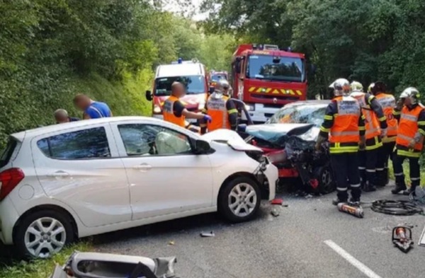 Un accident de voiture effroyable : Raymond Aabou raconte la peur de sa vie