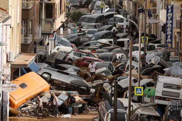 Espagne : plus de 150 victimes des inondations, découvrez les dernières nouvelles