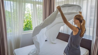 Les draps, véritables "réservoirs de microbes" : quelle est la fréquence idéale de changement ?