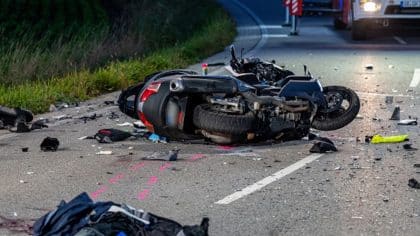 Tragique accident : deux motocyclistes perdent la vie