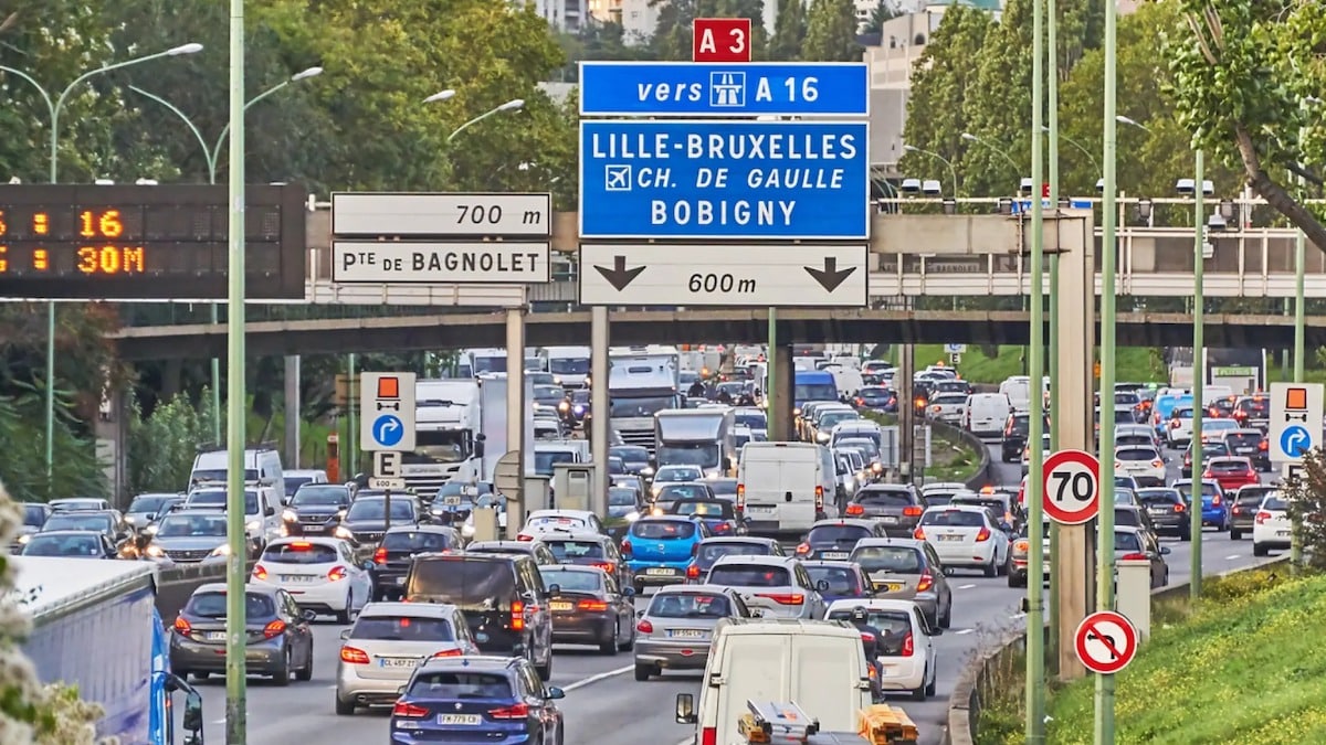 Un geste courant au volant peut vous coûter 3 ans de suspension de permis, 135€ et 3 points