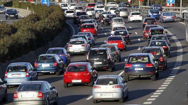 Un geste courant au volant peut vous coûter 3 ans de suspension de permis, 135€ et 3 points