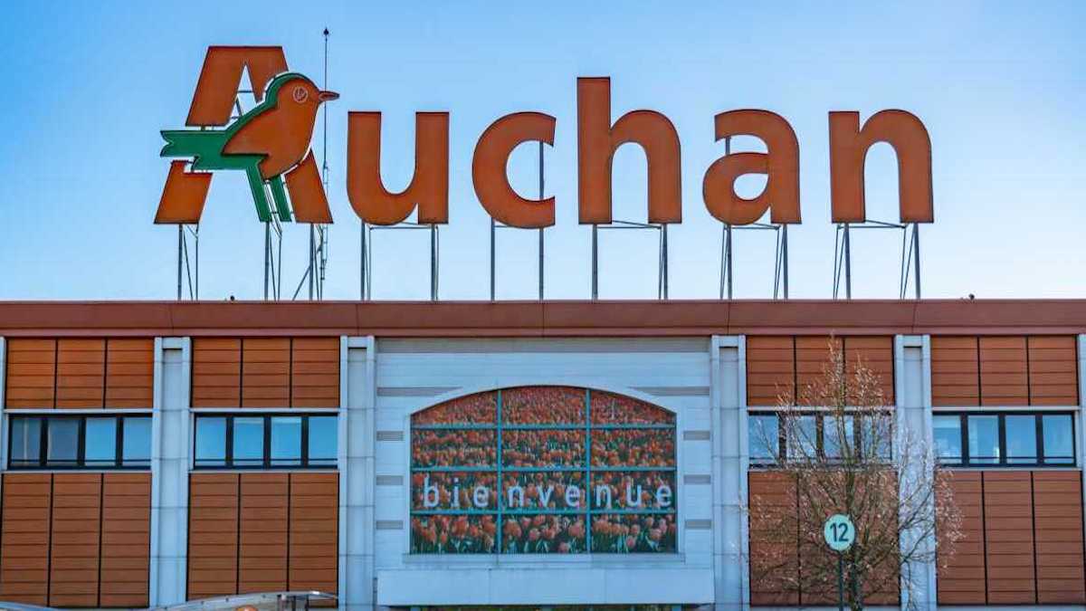 Alerte chez Auchan : après avoir racheté 98 magasins à Casino, il se sépare de plusieurs de ses propres enseignes