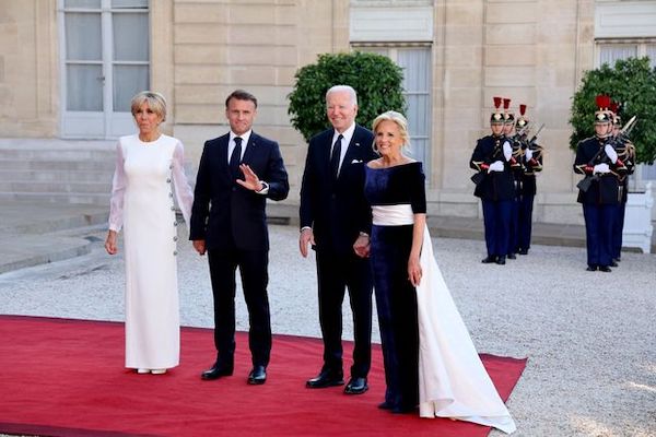 Les stars du dîner d’État à l’Élysée : Carla Bruni, Pharrell Williams et Bérénice Bejo