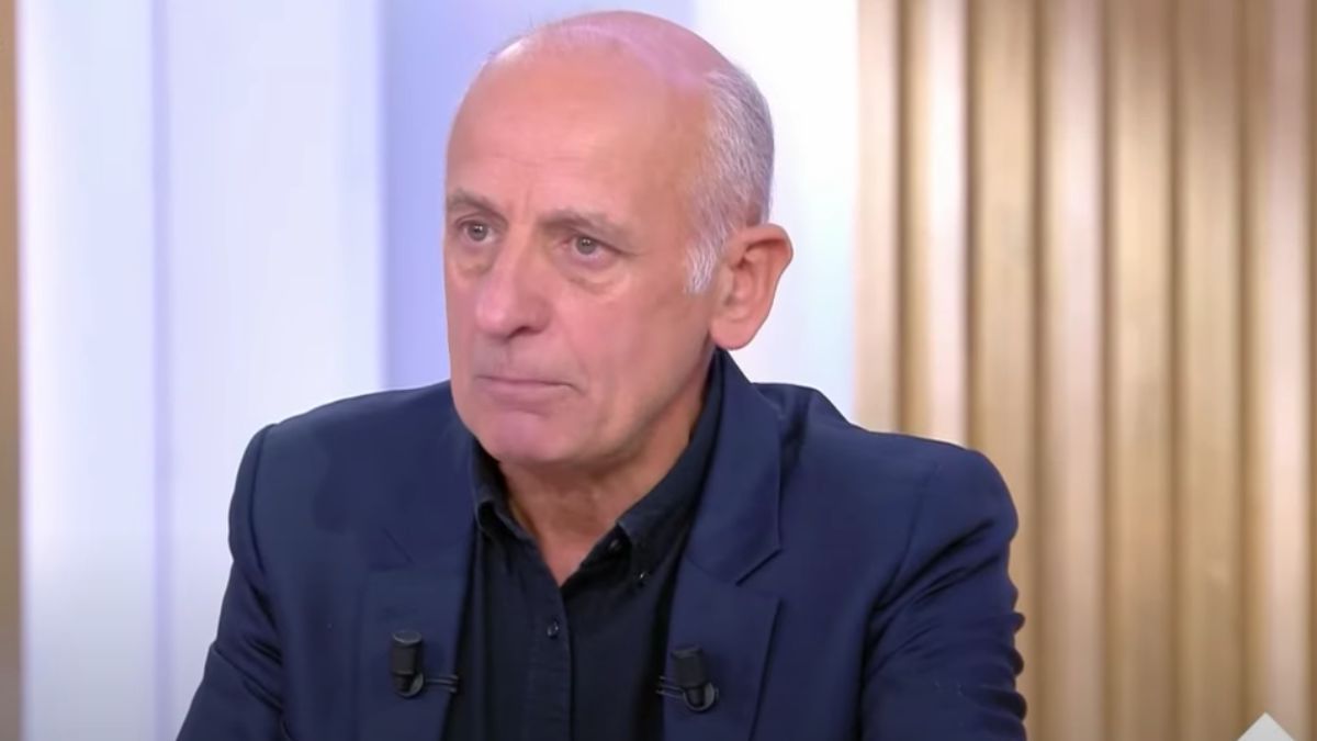 “Ils sont plus que nuls” : Jean-Michel Aphatie déchaîné, son coup de gueule contre ceux qu'il juge incompétents