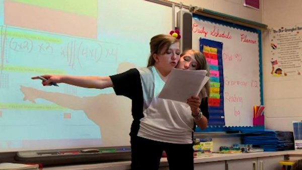 Abby et Brittany Hensel, un récit captivant de résilience et d'inspiration