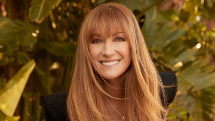 Jane Seymour : À 70 ans, l'ancienne James Bond girl exhibe un corps en pleine forme sur une plage à Hawaï