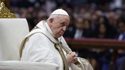 Le pape François hospitalisé à 88 ans : ce que l’on sait