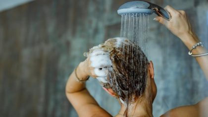 Voici le nombre de fois que vous devriez prendre une douche par semaine selon une étude